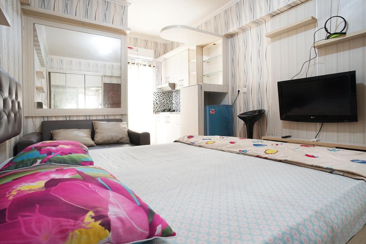Planet Room Kemang View Bekasi Zewnętrze zdjęcie